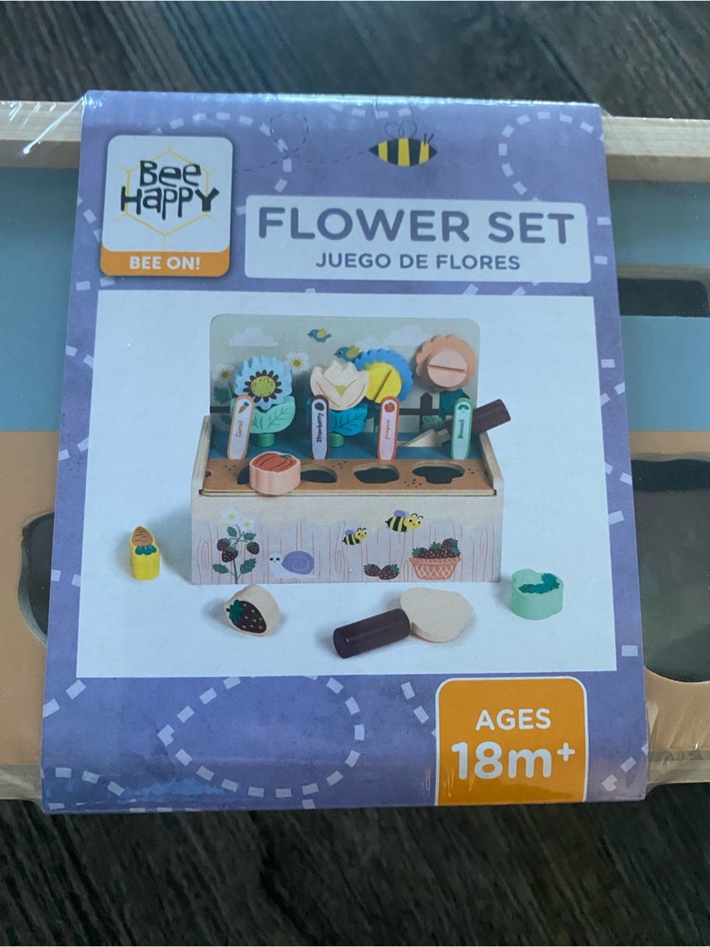 Bee Happy Flower Set Toy Ages 18M+ NWT
